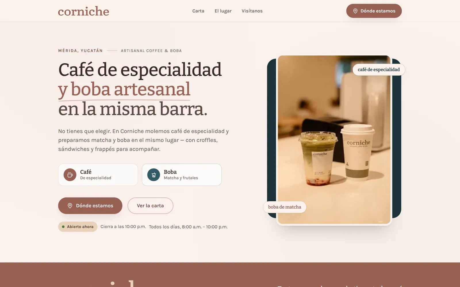 Página de Corniche vista en una computadora: café de especialidad y boba artesanal en la misma barra